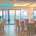 Rocca Di Vadaro - Beachfront Suites, & 3*