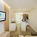 Rocca Di Vadaro - Beachfront Suites, &