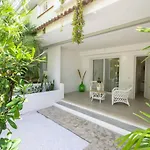 Resort Rocca Di Vadaro - Beachfront Suites, & Capo Vaticano