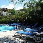 Rocca Di Vadaro - Beachfront Suites, & 3* Capo Vaticano
