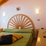 Rocca Di Vadaro - Beachfront Suites, &