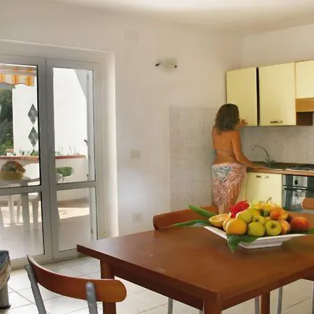 Resort Rocca Di Vadaro - Seafront Suites, & Capo Vaticano