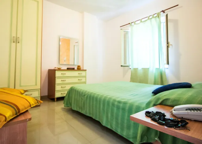 Rocca Di Vadaro - Beachfront Suites, & Resort 3*