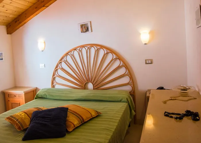 Rocca Di Vadaro - Beachfront Suites, &