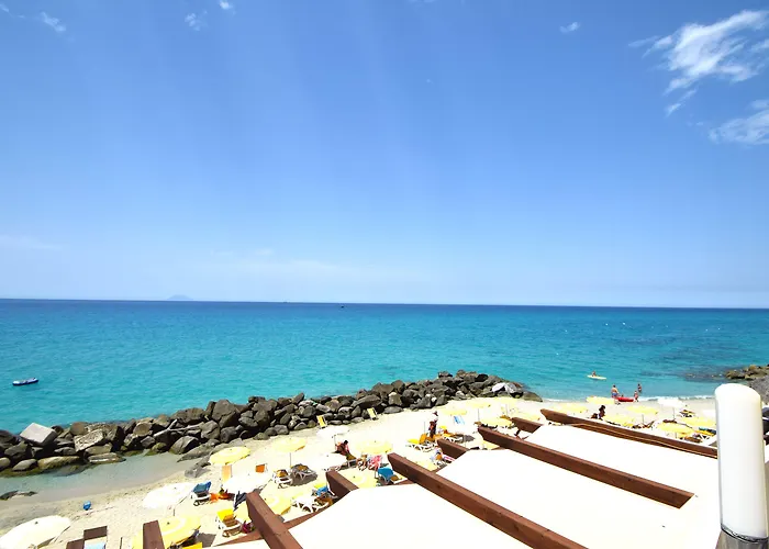 Resort Rocca Di Vadaro - Beachfront Suites, & 3*