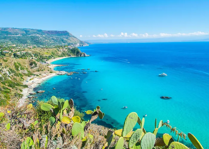 Rocca Di Vadaro - Beachfront Suites, &