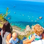 Rocca Di Vadaro - Beachfront Suites, &