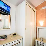 Rocca Di Vadaro - Beachfront Suites, & Capo Vaticano