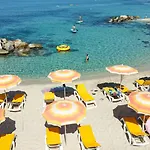 Rocca Di Vadaro - Beachfront Suites, & 3*