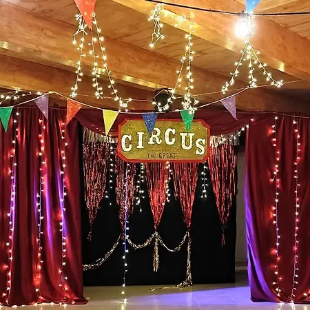 منتجع Rocca Di Vadaro - Beachfront Suites, & 3*