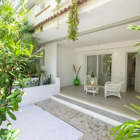 منتجع Rocca Di Vadaro - Beachfront Suites, & كابو فاتيكانو