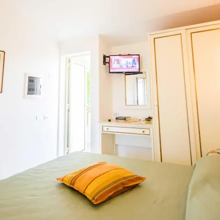 Rocca Di Vadaro Resort