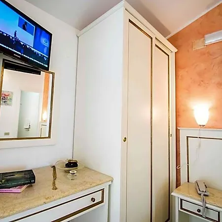 度假村 Rocca Di Vadaro - Seafront Suites, & 梵蒂冈角