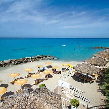 Resort Rocca Di Vadaro 3*