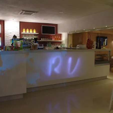 Rocca Di Vadaro - Seafront Suites, & Station touristique 3*