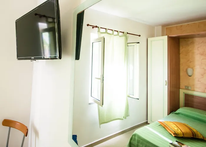 Rocca Di Vadaro - Beachfront Suites, & Resort