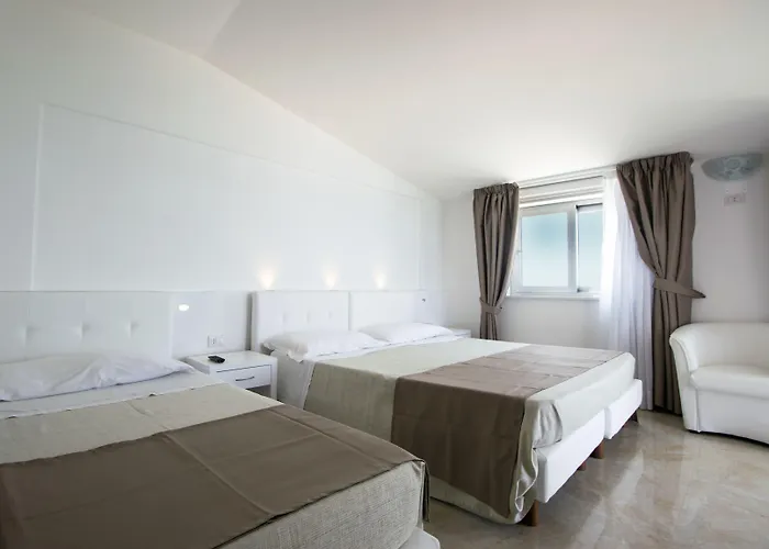 Resort Rocca Di Vadaro - Beachfront Suites, & 3*