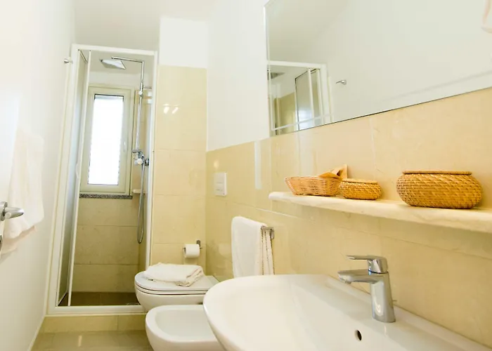 Resort Rocca Di Vadaro - Beachfront Suites, Rooms&apartments