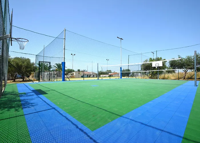 Resort Rocca Di Vadaro - Beachfront Suites, & Capo Vaticano