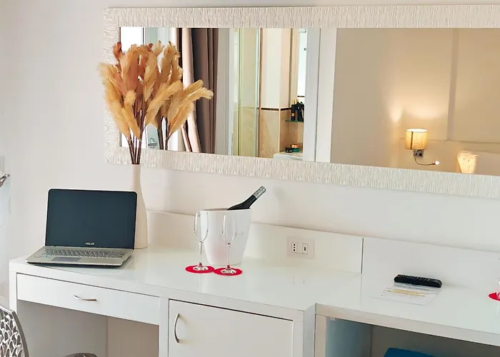 Resort Rocca Di Vadaro - Beachfront Suites, &